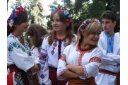 Auch beim Huzulenfest in Kosiv (Косiв) geht es fröhlich und gesittet zu.
